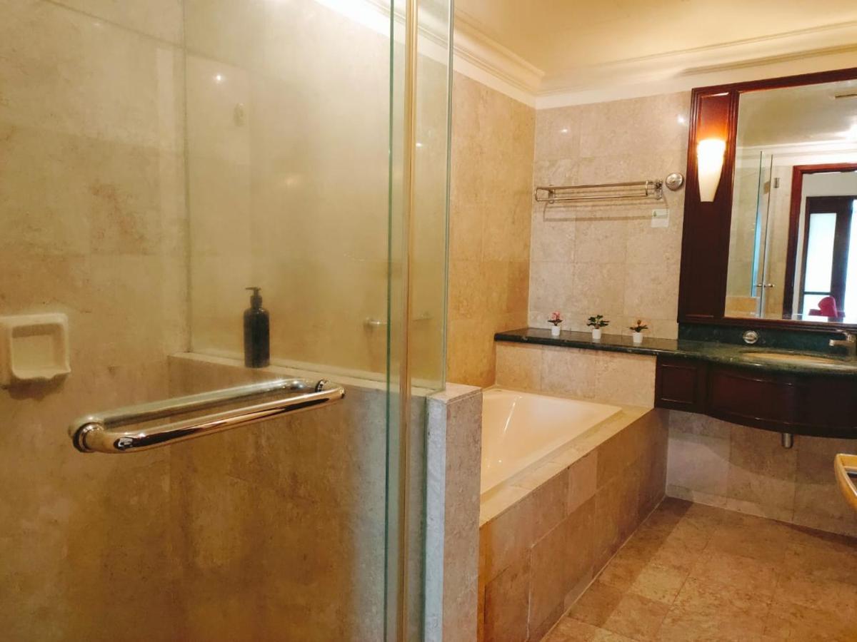Luxhouz At Times Square Kuala Lumpur