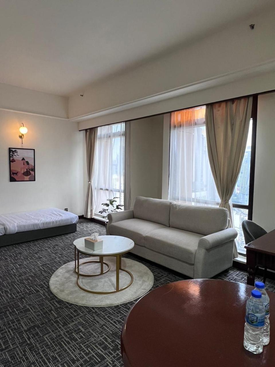 Luxhouz At Times Square Kuala Lumpur
